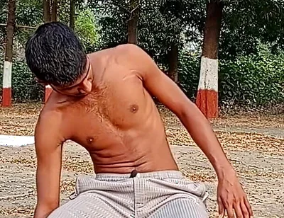 Batha Batha Kesa Hilaya Jata Hai