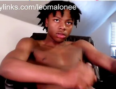 Black Teen 18+ Strokes His Bbc