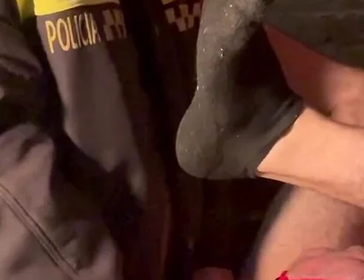 Xiscoxx Seduces the Policeman Kike Gil