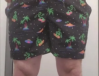 Tryin on Clothes with an Enjoyable Ending.