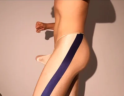 I Love These Leggings That Fit the Shape of My Cock.