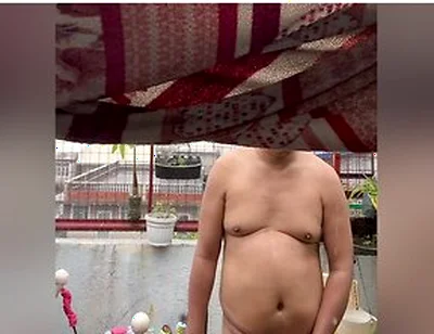 Sarap Maligo Sa Ulan Ng Hubot Hubad!