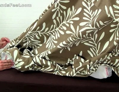 Clark's Socks & Bare Feet Worshiped at Myfriendsfeet