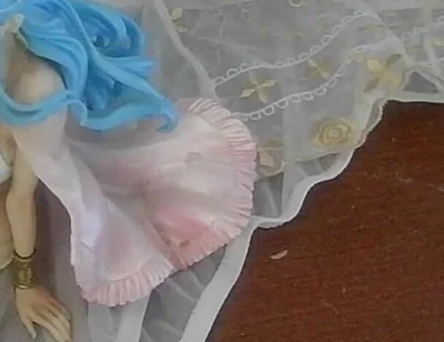 Cumming on Nefertari Vivi Figurine!