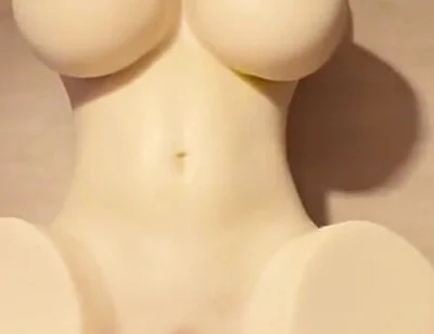 How i'm looking eating this doll pussy. This could be your ass.