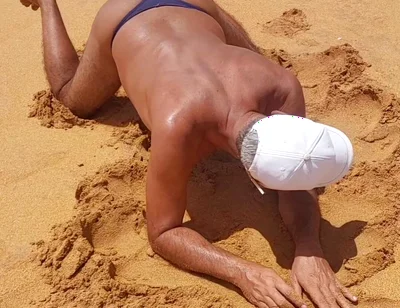 Ladysilva Shemale on the Beach in Bikini Showing off Her Hot Ass I Want a Male to Fuck My Ass