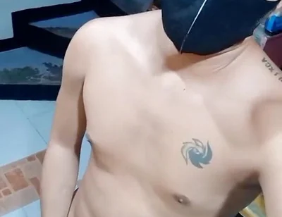 Sexy Pinoy Boy Wank His Hard Cock