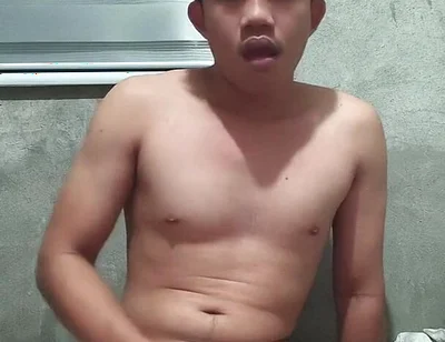 Pinoy Teen Is Enjoy His Hot Dick Until He Cums