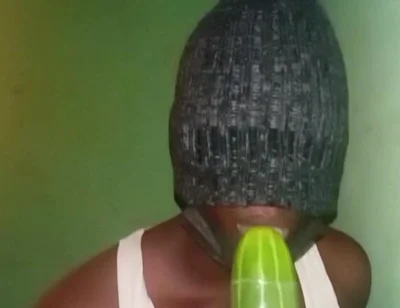 Black Bryon Try It on Her