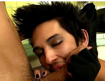 Dannii Devine And Rave Blowing Each Others Cock