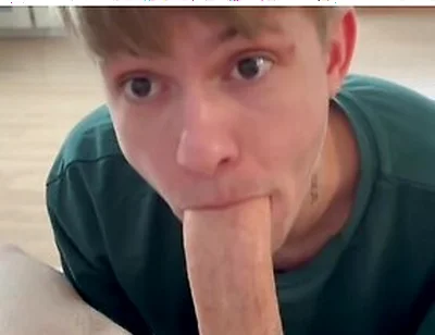 Twink Invited His Twink Friend With A Big Dick Over And Seduced Him Into Giving Him A Blowjob