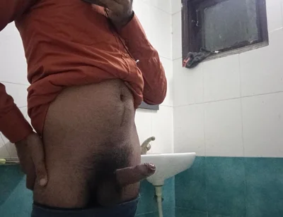 Today I Am Showing Munni, Everyone Stand and Watch.