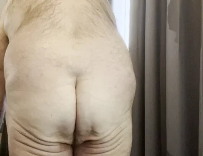 2026 Valentines Coach Karls Butt