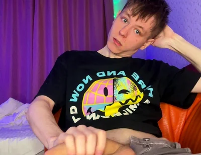 Just a Horny Twink Who Loves to Show off His Big Cock