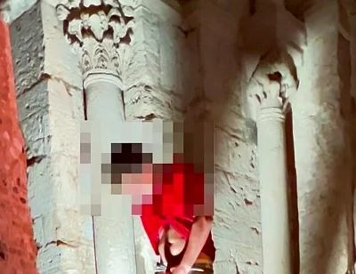 Very Risky and Immense Ejaculation in a Very Public Place