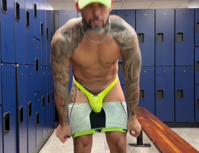 From Under, Ball Busting, Ring on and a Lot of Cum Jona Ortiz