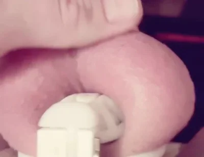 Cum in Chastitty