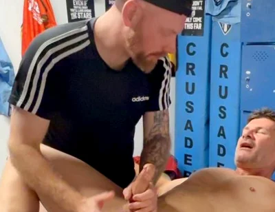 Tough Coach Studs Flexes Then Gets Breed by Ginger Gav X