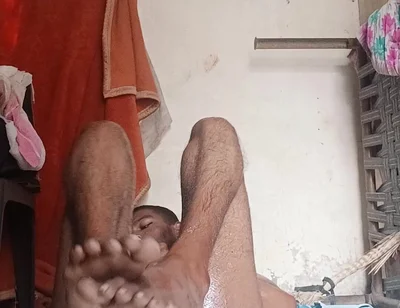 Full Body Oil Massage at Home