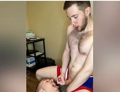 Blowing Cum Load All Over Twinks Face