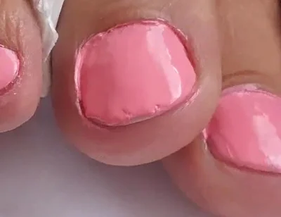 I'm Polishing My Feet and Finger Nails in Pink