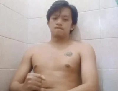 Hot Pinoy Fucker Under the Shower