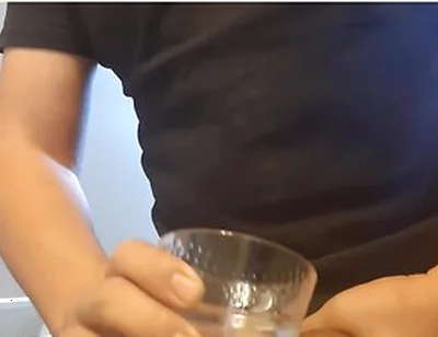 Pinoy Celebrity Host Jakol !!! Pinutok Sa Baso