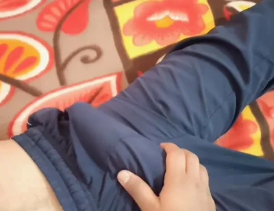 My Straight Friend Morning Wood Big Nonster Cock First Time I Give Him Handjob