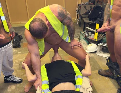 Chav Twink Vs 3 Big Cocks & Covered in 3 Huge Loads