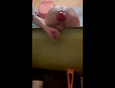 Masturbating a Cock and a Protruding Prolapse