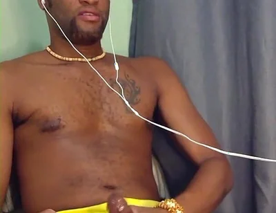 Kennie Jai Jerks off on Webcam in Sexy Shorts