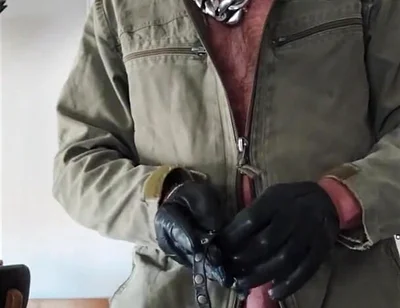 Dad Smokes and Pumps