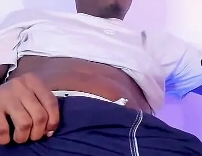 Vergón Moreno Colombian Showing Everything at Home