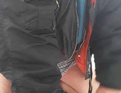 To Get Horny in the Wc, Dirty, Smelly, Wett. Dj -bro