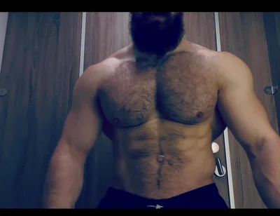 Hard breathing, musculine scent, bulging veins and muscles