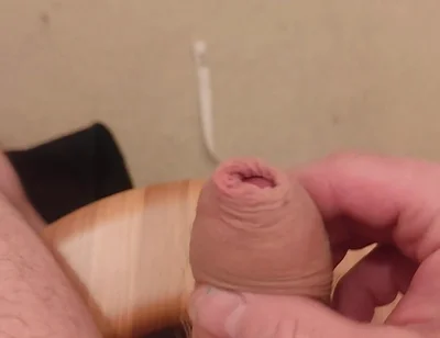 Handjob in the Toilet