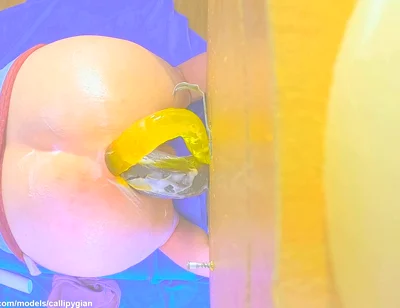 Trying 2 Dildos at Once 2