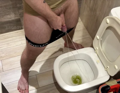 He Kisses My Big Hard Cock While I Pee