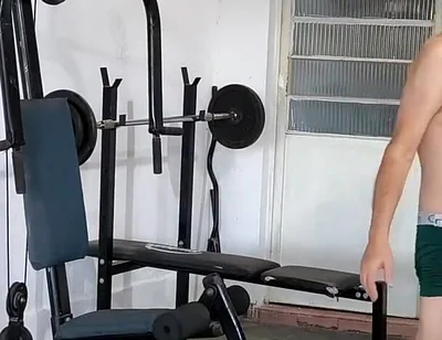 Training Naked and Carmona Saw