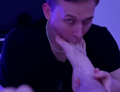 Obsessed with Dirty Socks and Feet Cute Foot Fetishist Brought Me to Orgasm