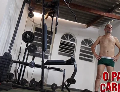 Camera Films Naked Crown at the Gym