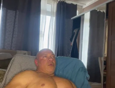 Mr Guru Wank Solo at Home. Bodybuilder Handjob