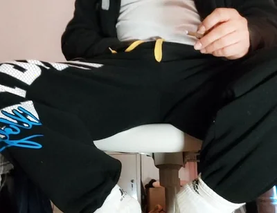 Dirtyjunkbro Play with Socks and Pisses the Nice and Wet.