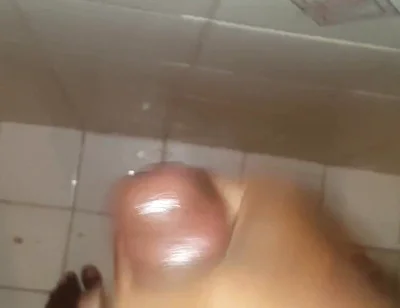 Jerking off S10 E10