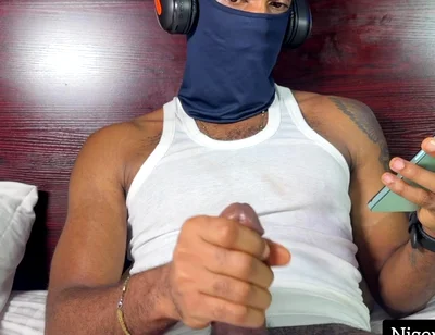 Masturbating My Big Dick