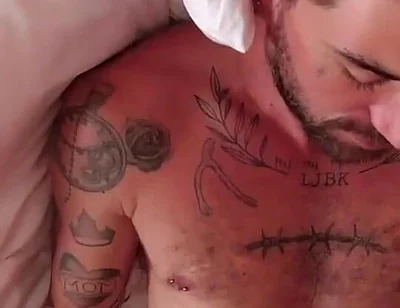 Bottoming with Chris Damned