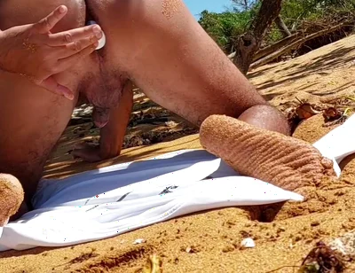Ladysilva Anal Masturbation on the Beach