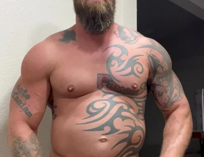 Tattooed Viking Flexes While Stroking for You