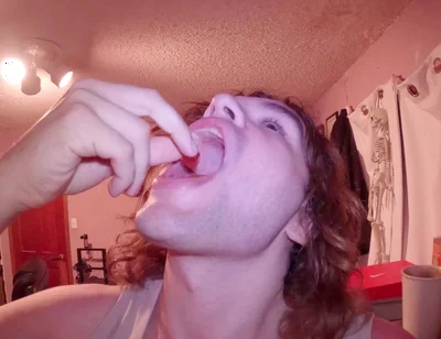 Gummies Get Punished for Squatting in a Giant's Domain