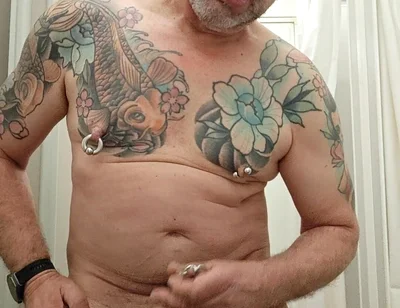 Sls-frank Jerking off Naked in a Public Toilet and Squirting the Cum Into a Condom